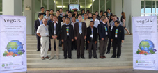 September 2013 – Prof. Glaser und Prof. Drescher sind beim Abschlussworkshop des Projekts VegGIS in Bangkok